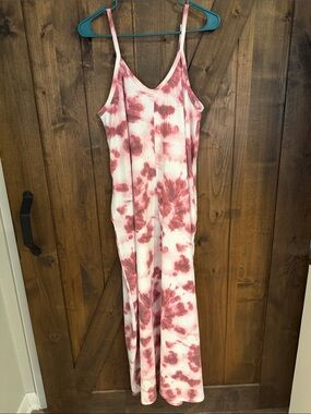Zenana Outfitters Pink and White Tie-Dye Maxi Dress